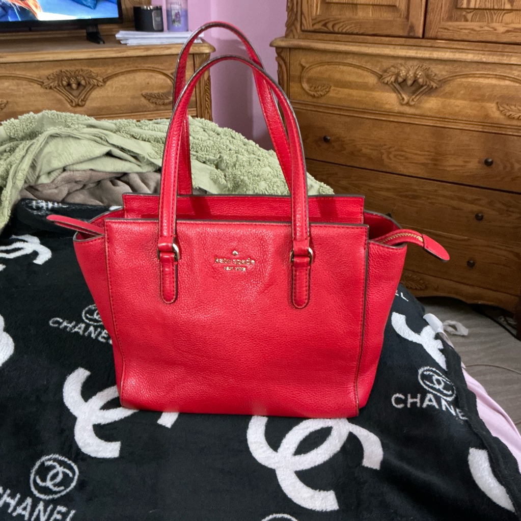 Kate Spade New York Cedar Hayden Satchel Model #S338